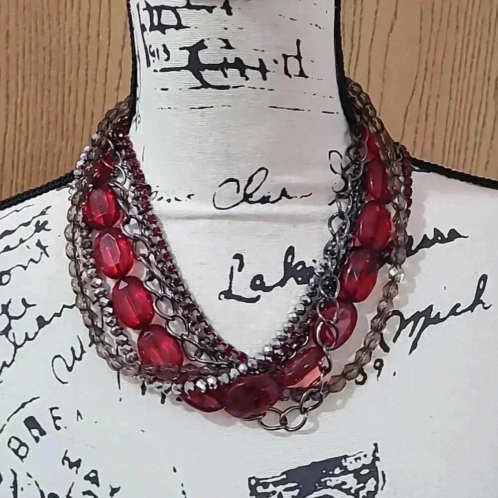 #36 set of 3 red beaded layered chain rhinestone statement necklaces - Picture 2 of 4
